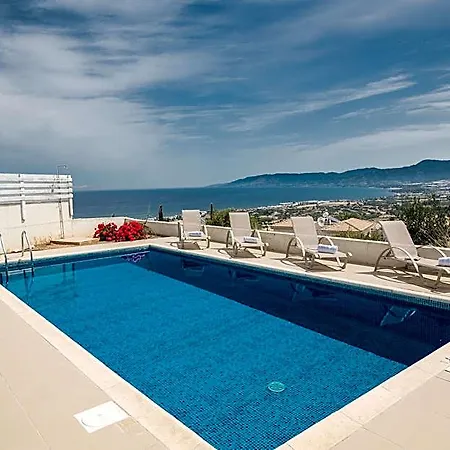 Abbie,panoramic Sea Views Hotel